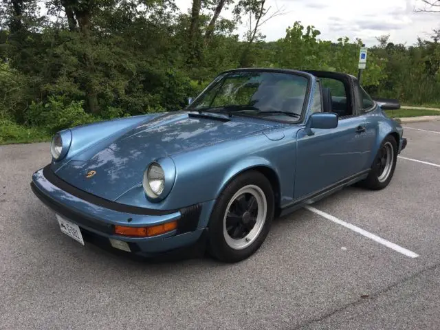 1985 Porsche 911 Targa