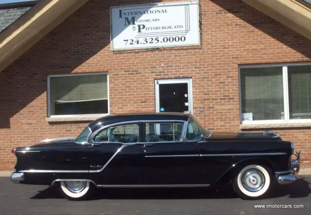 1954 Oldsmobile Ninety-Eight Deluxe Sedan