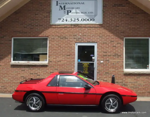 1984 Pontiac Fiero SE 2M6 Coupe