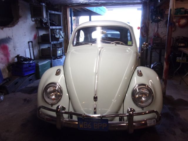 1960 Volkswagen Beetle - Classic 2 door