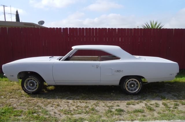 1970 Plymouth GTX White