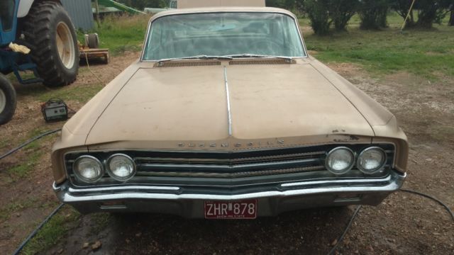 1963 Oldsmobile Ninety-Eight