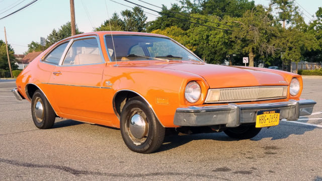1974 Ford Pinto 2-door Fastback