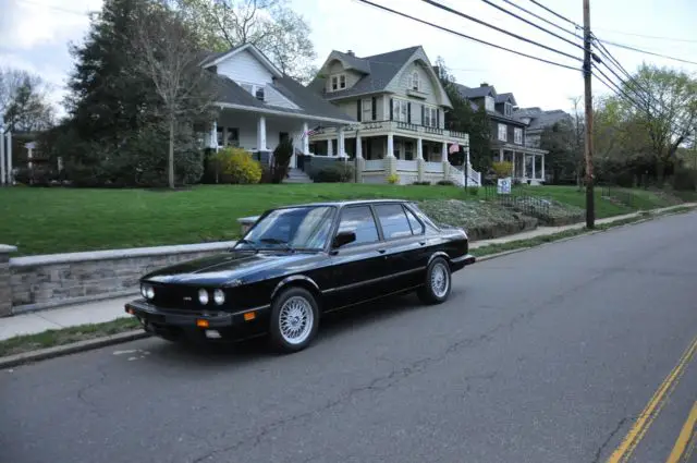 1988 BMW M5