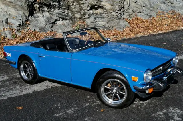 1976 Triumph TR-6 ROADSTER CONVERTIBLE