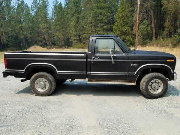 1986 Ford F-250 XLT