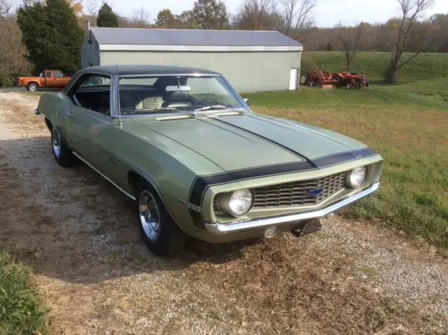 1969 Chevrolet Camaro Base coupe