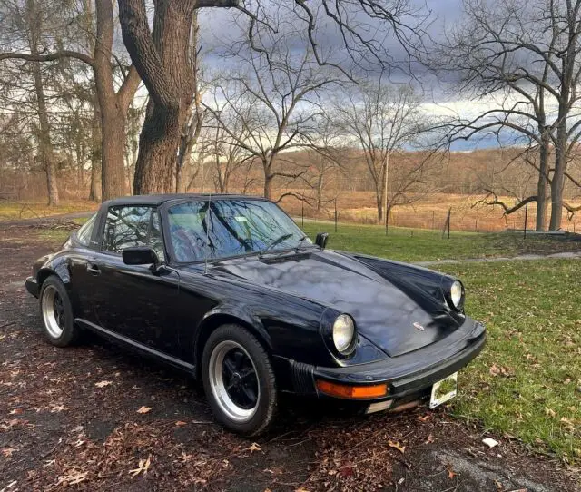 1984 Porsche 911 CARRERA