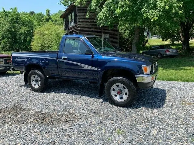 1994 Toyota Pickup Deluxe