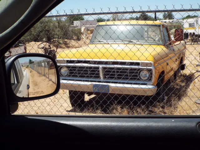 1975 Ford F-250