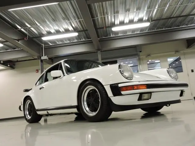 1986 Porsche 911 2dr Coupe Ca