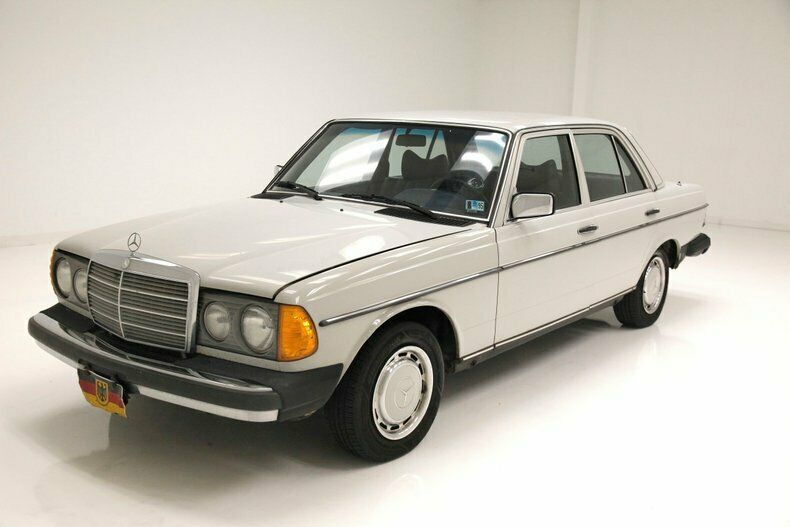 1979 Mercedes-Benz 240D