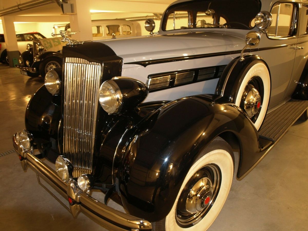 1937 Packard