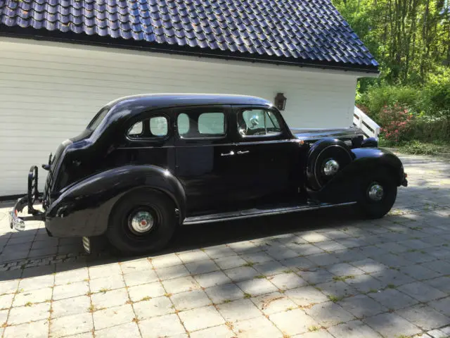 1939 Packard 120