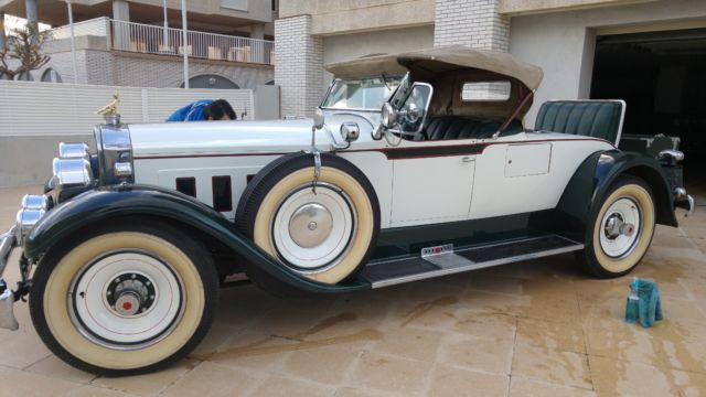 1928 Packard 200