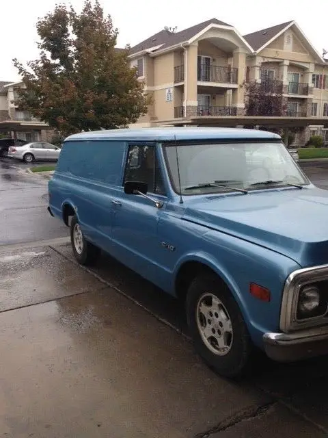 1970 Chevrolet C-10 Panel Truck