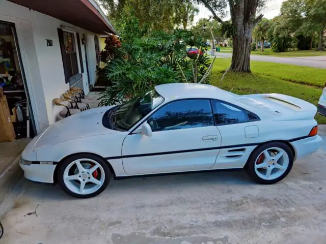 1991 Toyota MR2