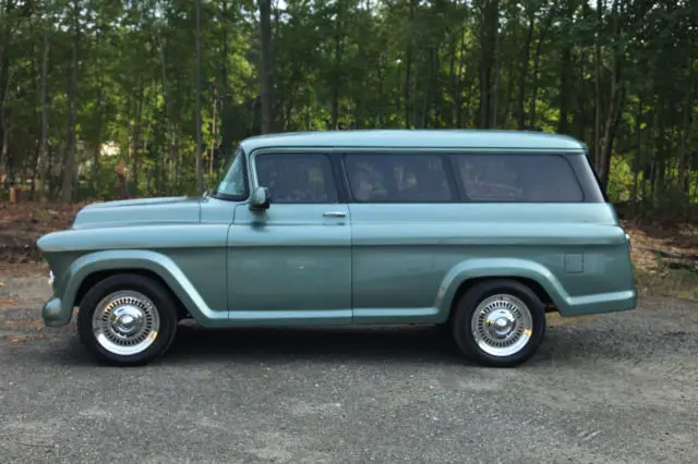 1957 Chevrolet Suburban carryall Three door