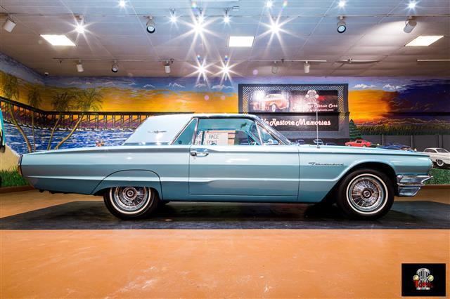 1964 Ford Thunderbird --