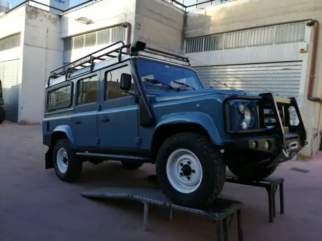 1993 Land Rover Defender