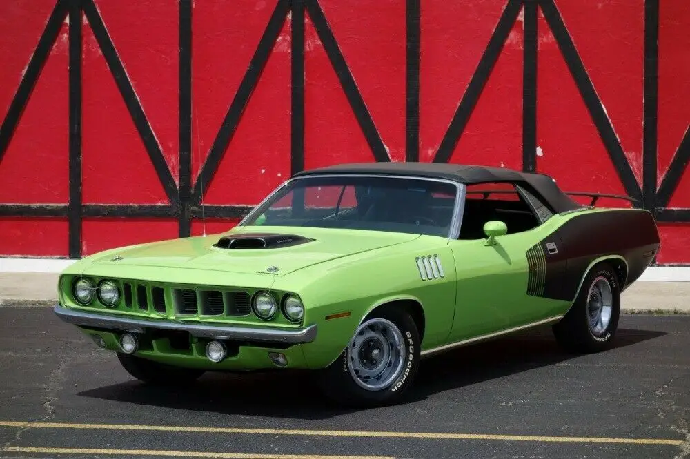 1971 Plymouth Barracuda / Cuda -426 HEMI- 4 SPEED MANUAL -  PISTOL GRIP SHIFTER