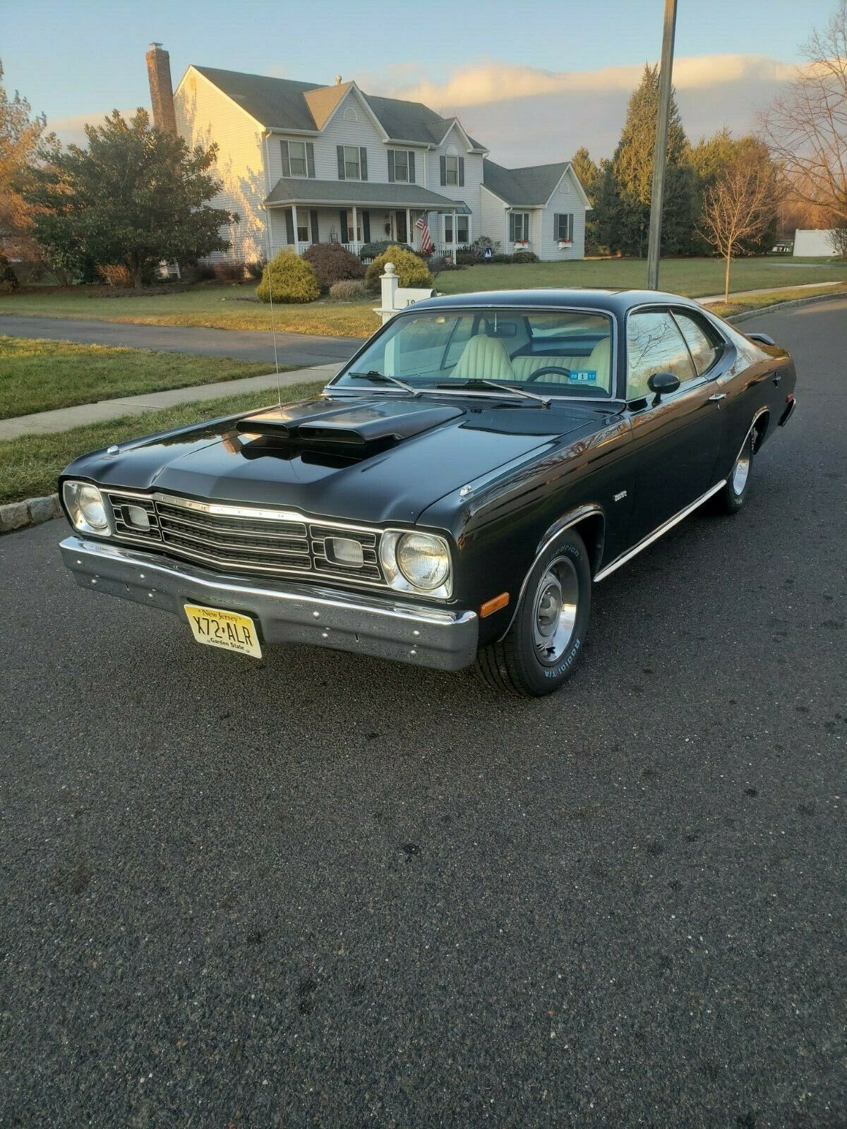 1972 Plymouth Duster 318