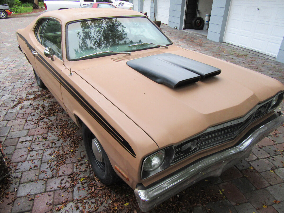 1974 Plymouth Duster