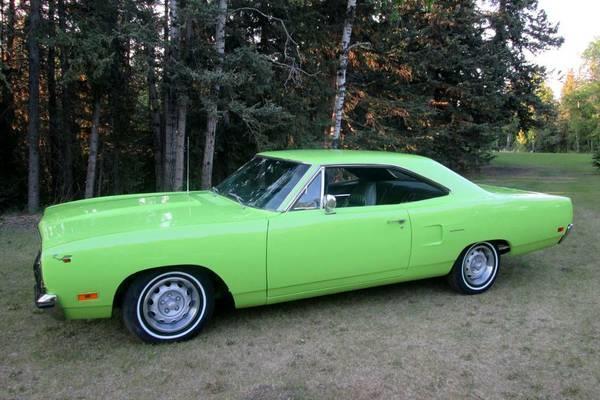 Plymouth Roadrunner Limelight Green With 34 000 Miles For Sale For Sale Photos Technical Specifications Description