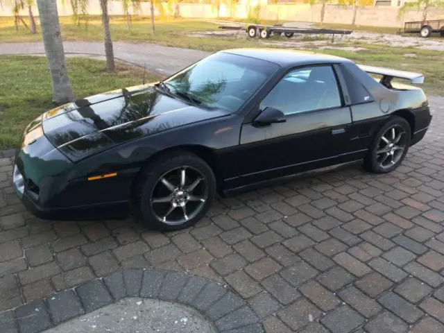 1986 Pontiac Fiero