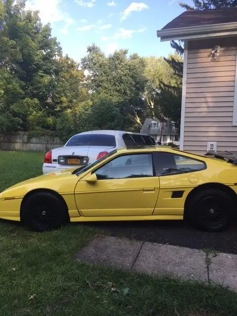 1987 Pontiac Fiero