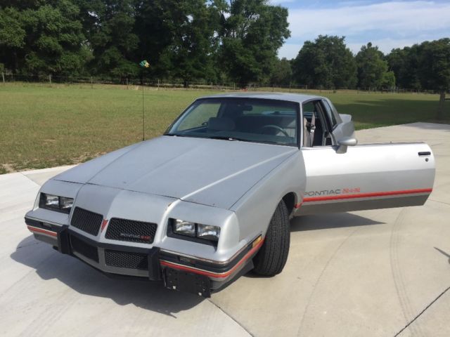 1986 Pontiac Grand Prix 2 PLUS 2