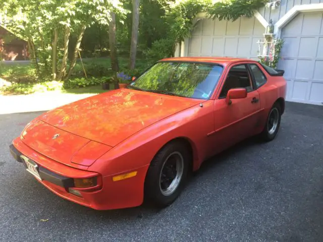 1983 Porsche 944 Base Coupe 2-Door