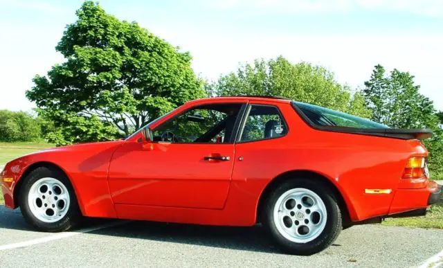 1985 Porsche 944