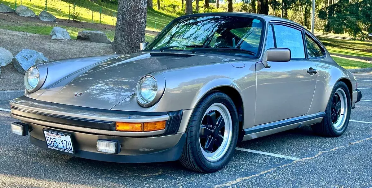 1983 Porsche 911 PORSCHE 911 SC COPUE 3.0L