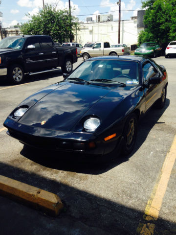 1984 Porsche 928