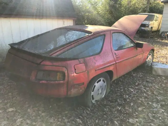 1984 Porsche 928