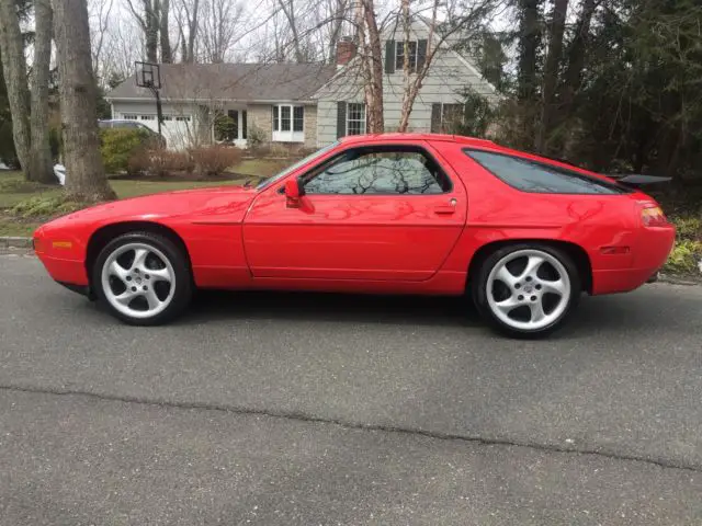 1988 Porsche 928 S4