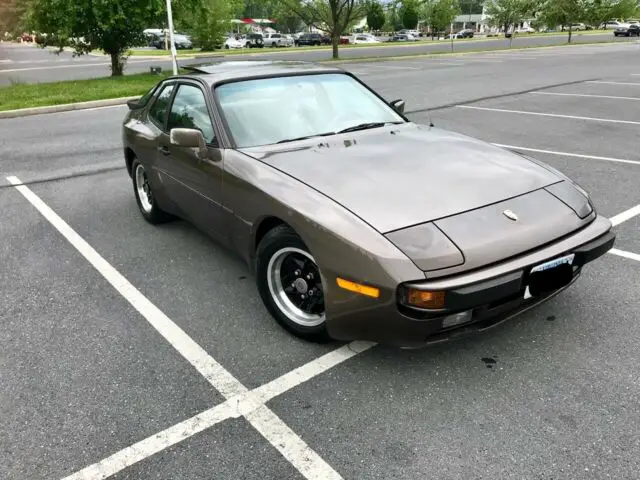 1984 Porsche 944