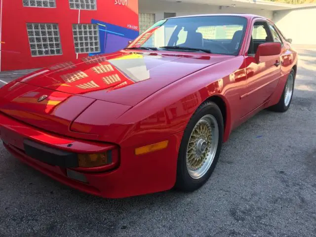 1985 Porsche 944