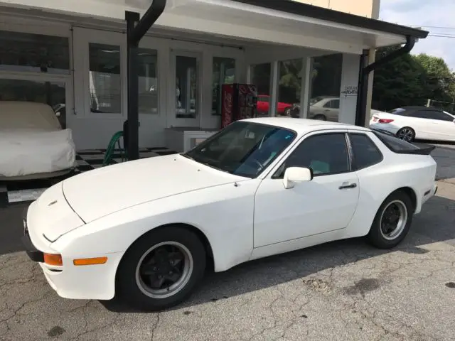 1983 Porsche 944