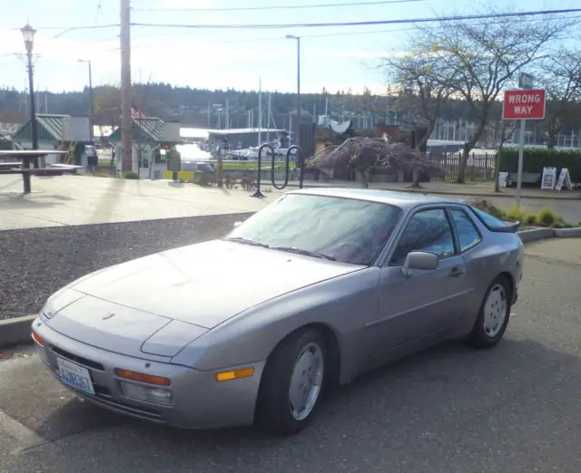 1987 Porsche 944 Turbo