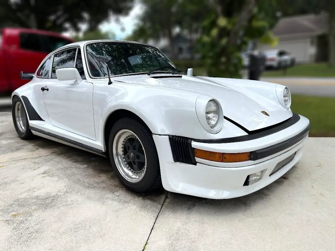 1977 Porsche 911 carrera