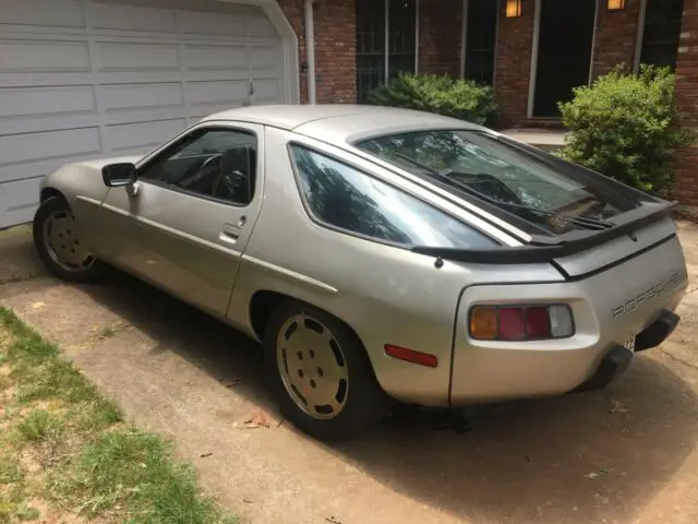 1983 Porsche 928 S