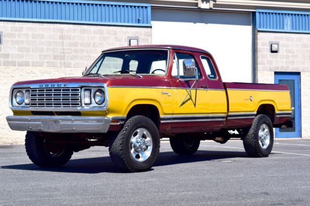 1977 Dodge Power Wagon W20 CLUB CAB ADVENTURER 4X4