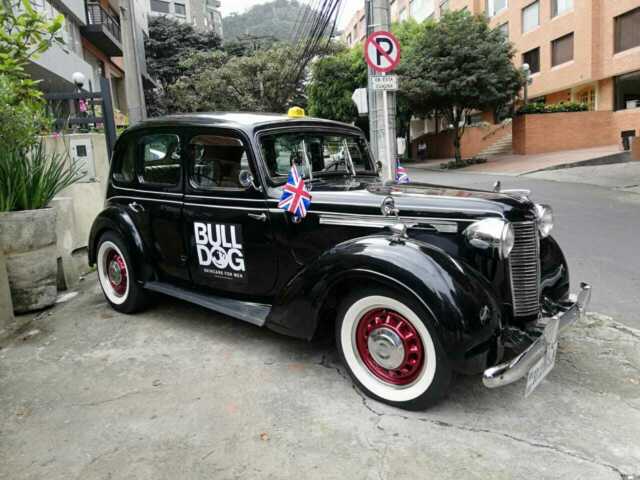 1946 Austin 1946 SIXTEEN