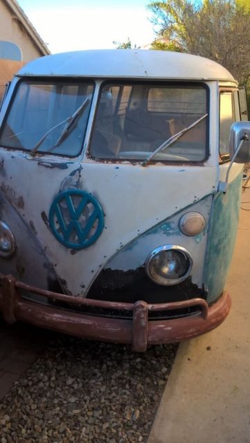 1966 Volkswagen Bus/Vanagon deluxe walkthrough