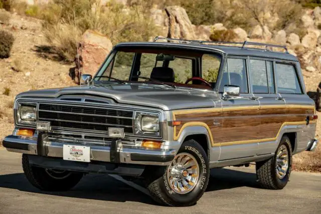 1986 Jeep Wagoneer Grand