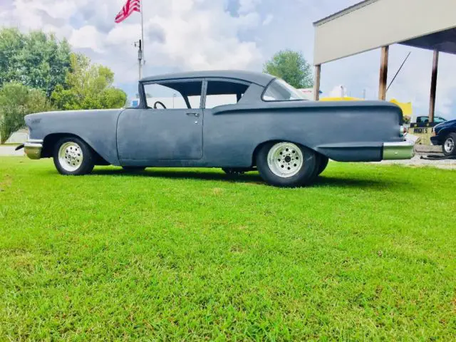 1958 Chevrolet Biscayne 2 door