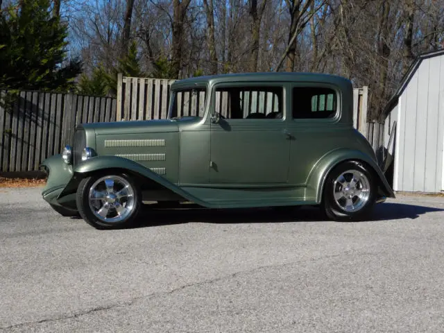 1932 Chevrolet VICTORIA 5-PASSENGER STREET ROD, 350, 700R4, ALL STEEL