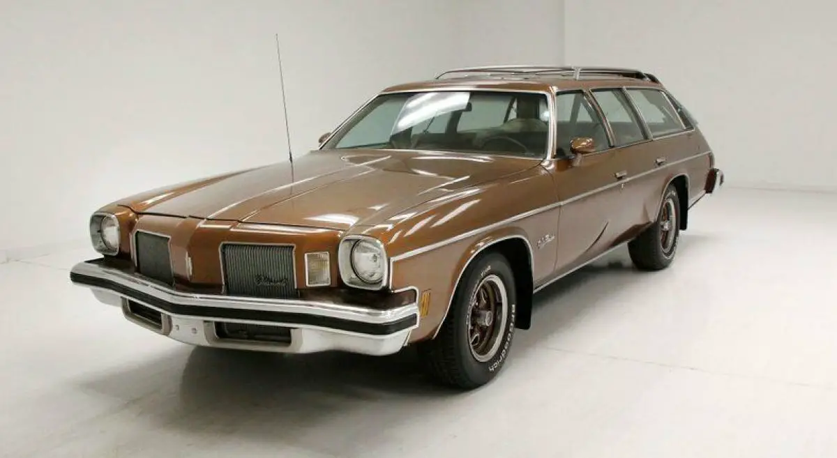 1974 Oldsmobile Vista Cruiser